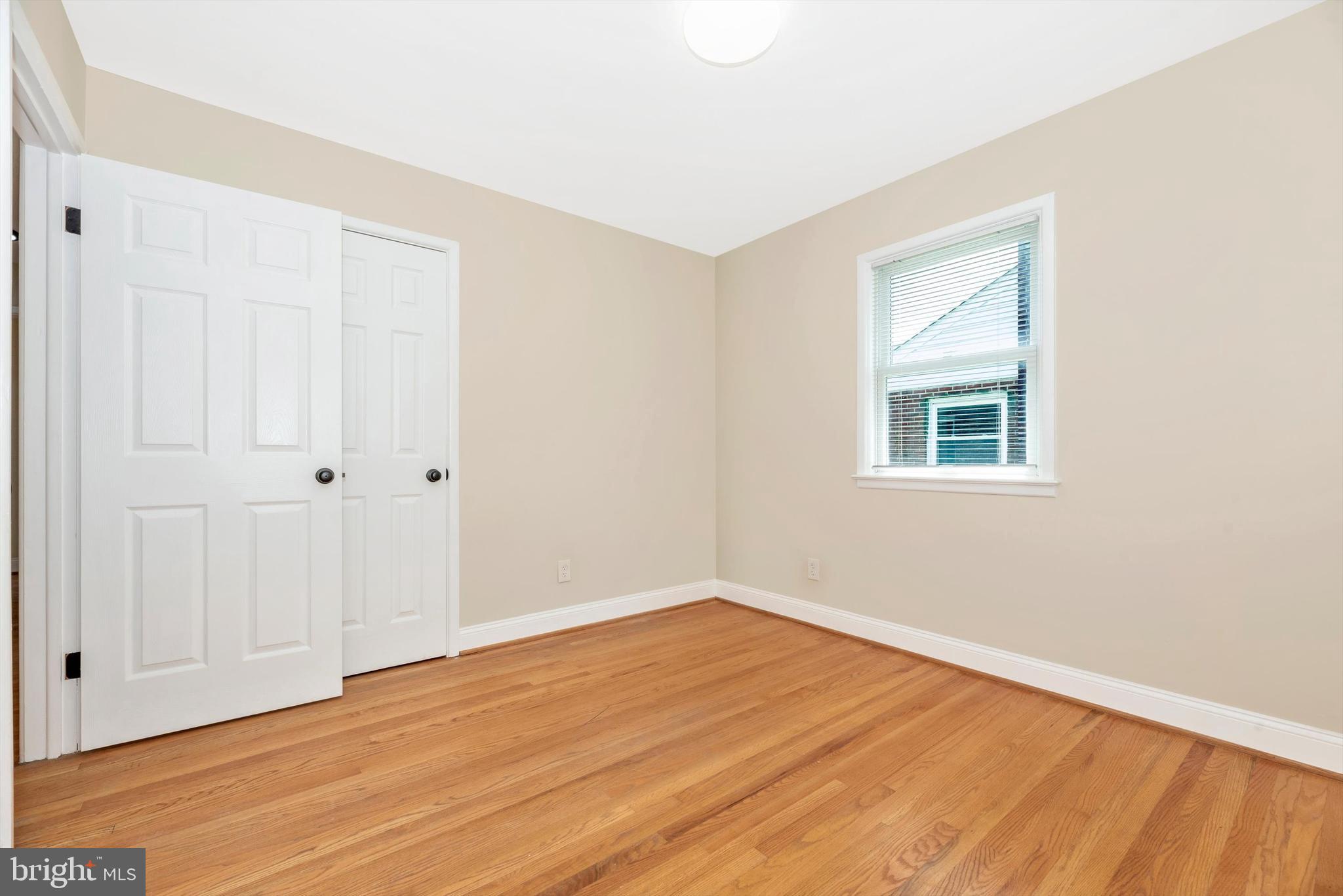 909 CHEROKEE TRAIL
