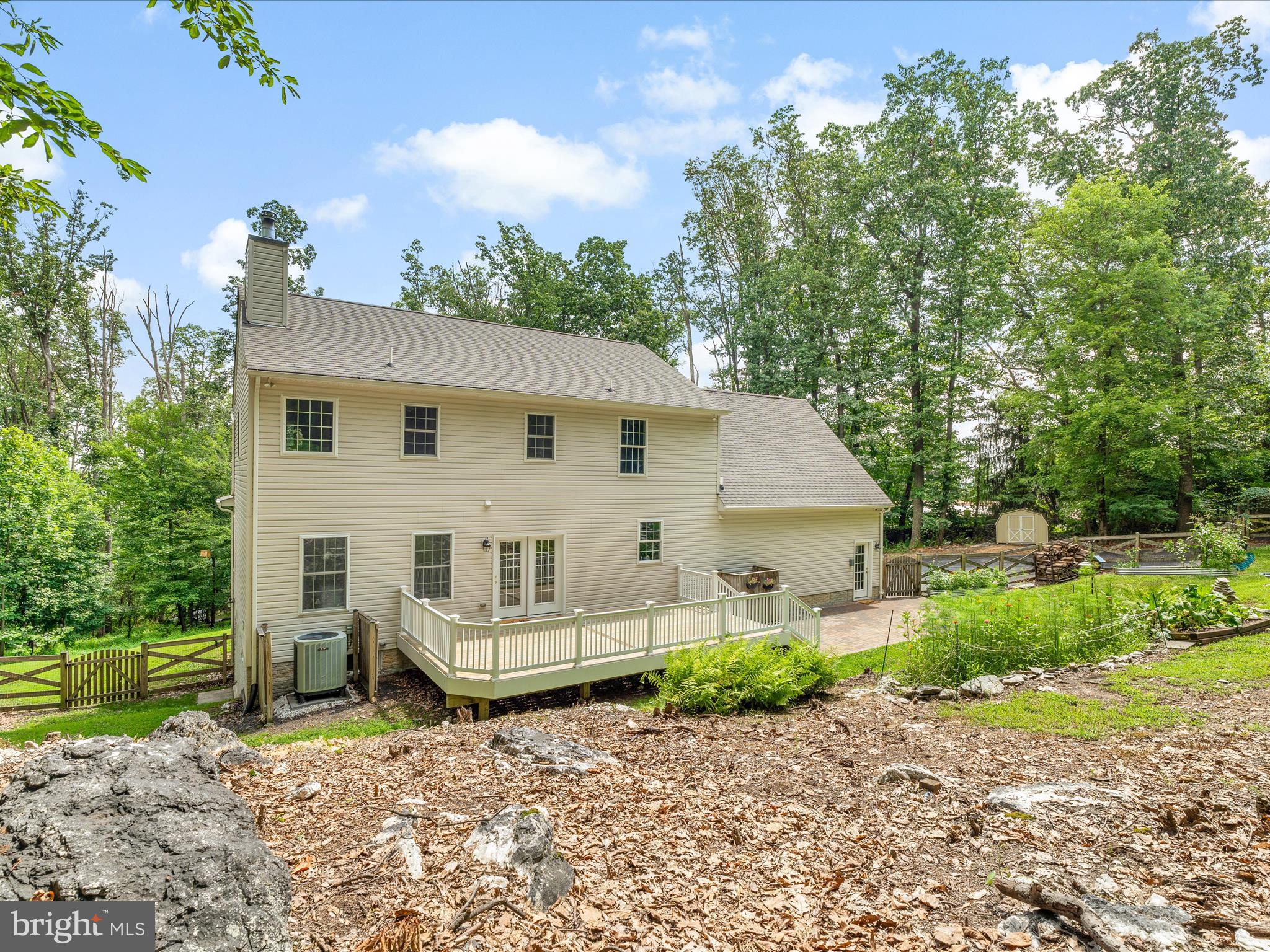 4815 OLD SWIMMING POOL ROAD