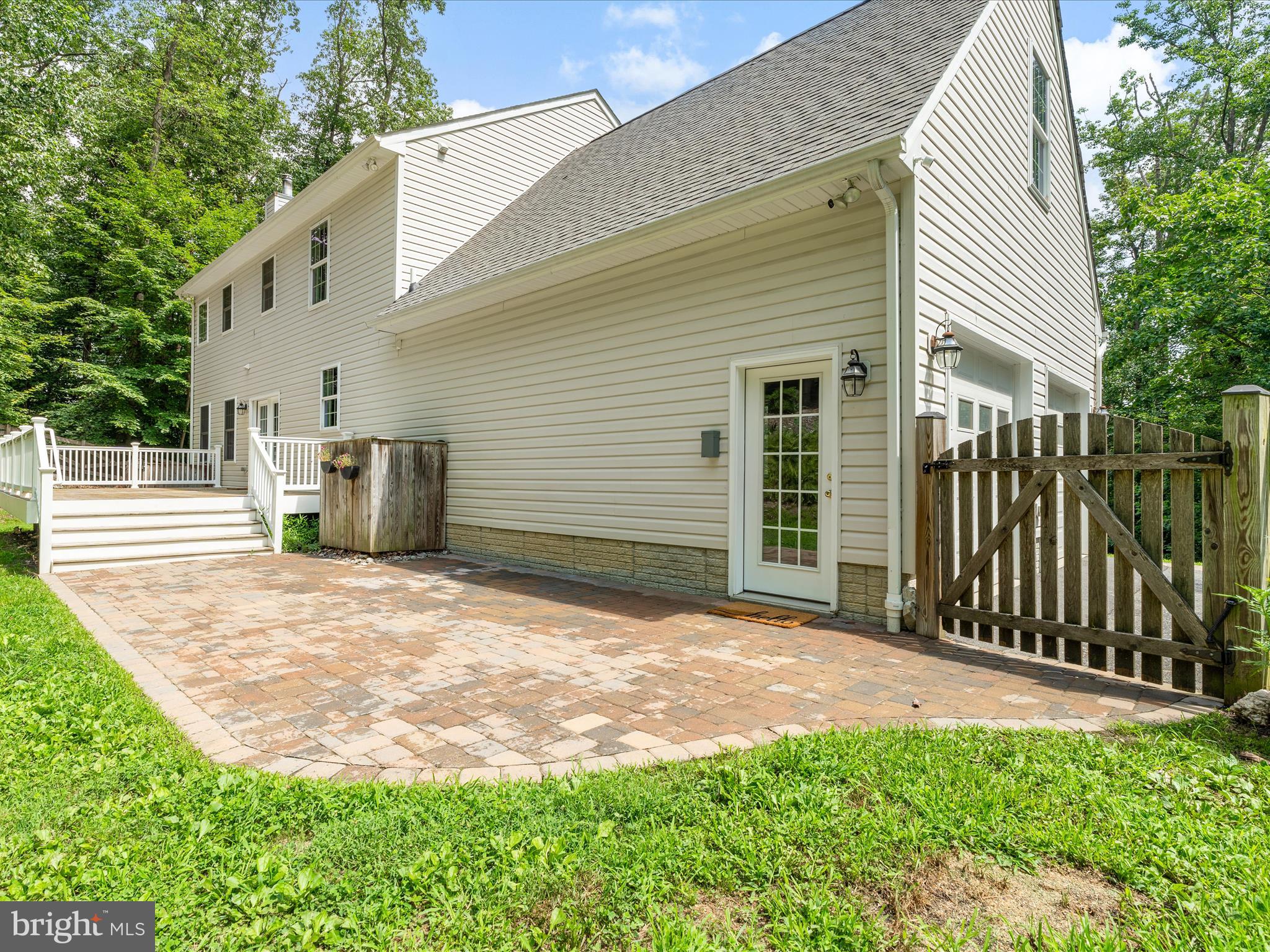 4815 OLD SWIMMING POOL ROAD