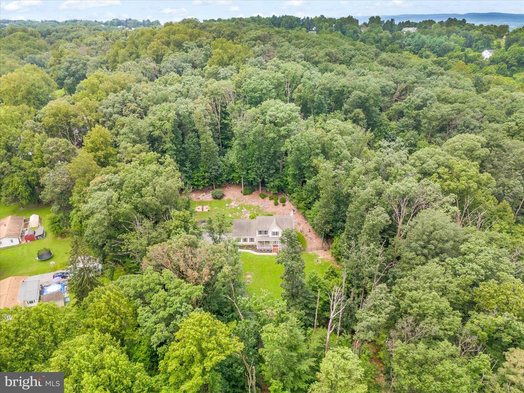 4815 OLD SWIMMING POOL ROAD