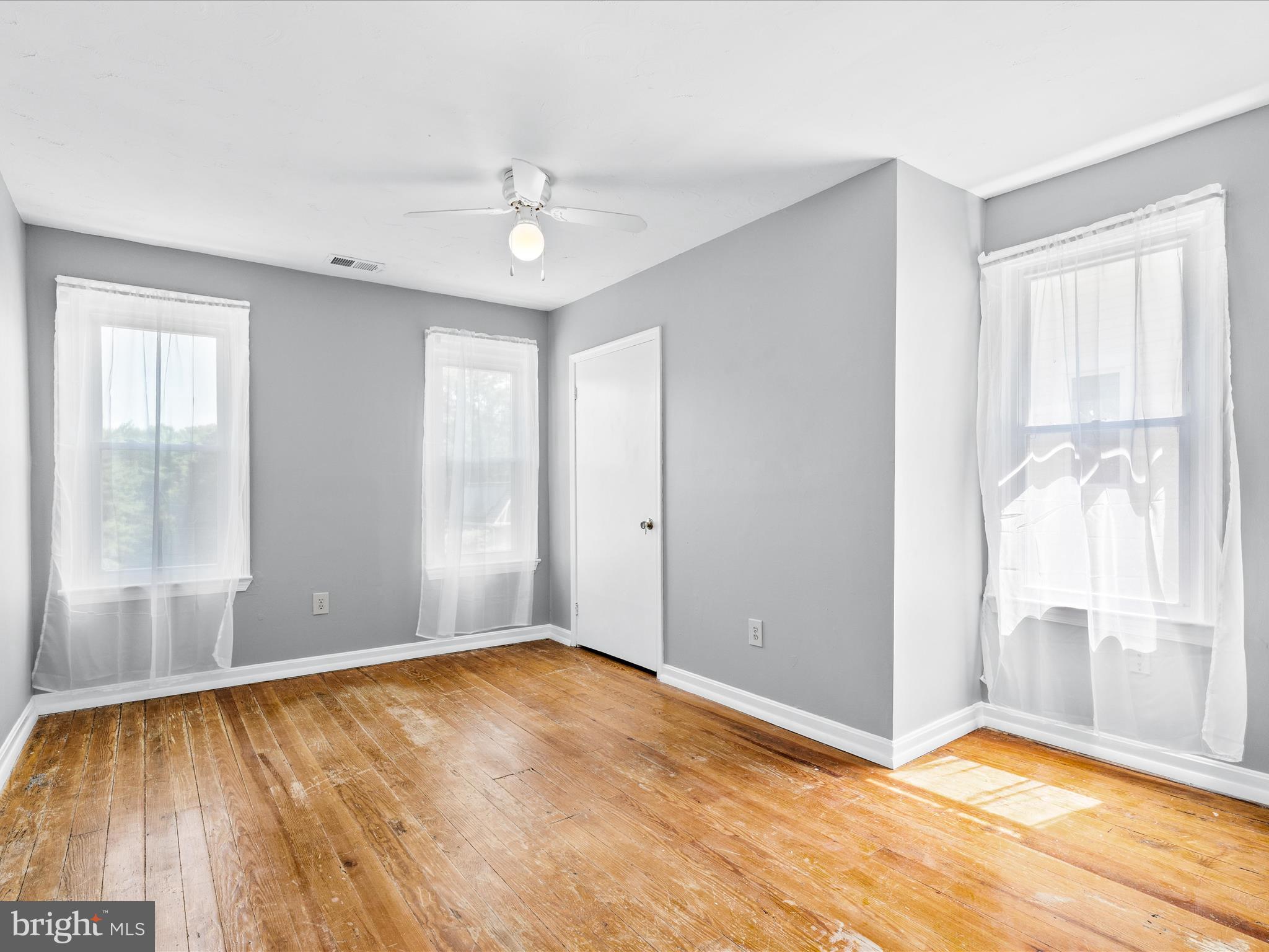 710 PARK AVENUE