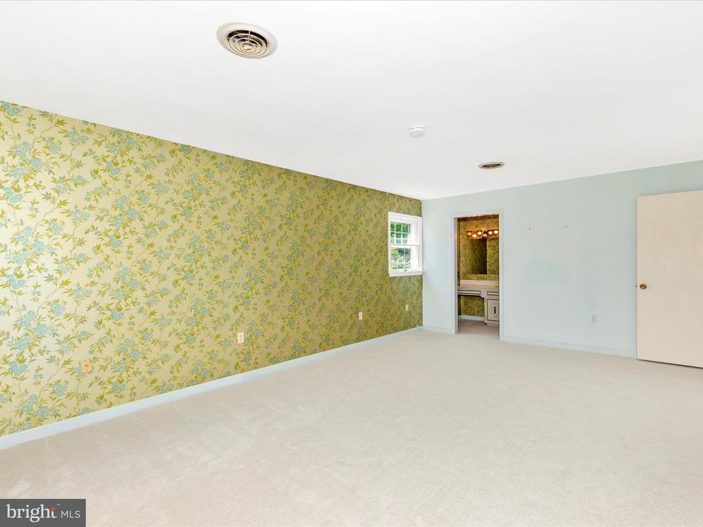 8107 CLEARFIELD ROAD