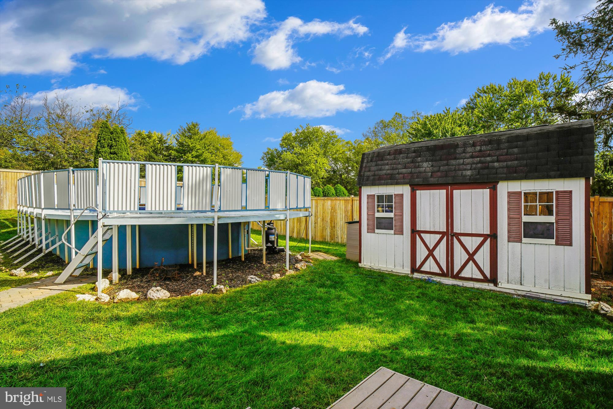 8806 ADVENTURE AVENUE