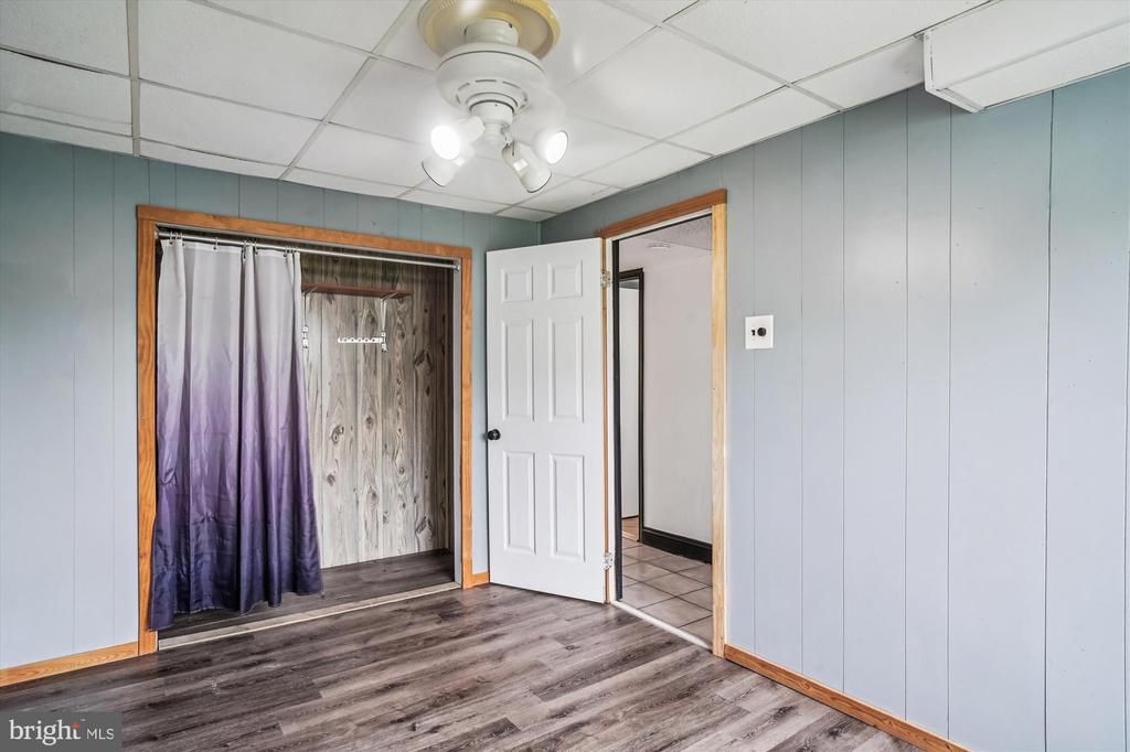 8806 ADVENTURE AVENUE