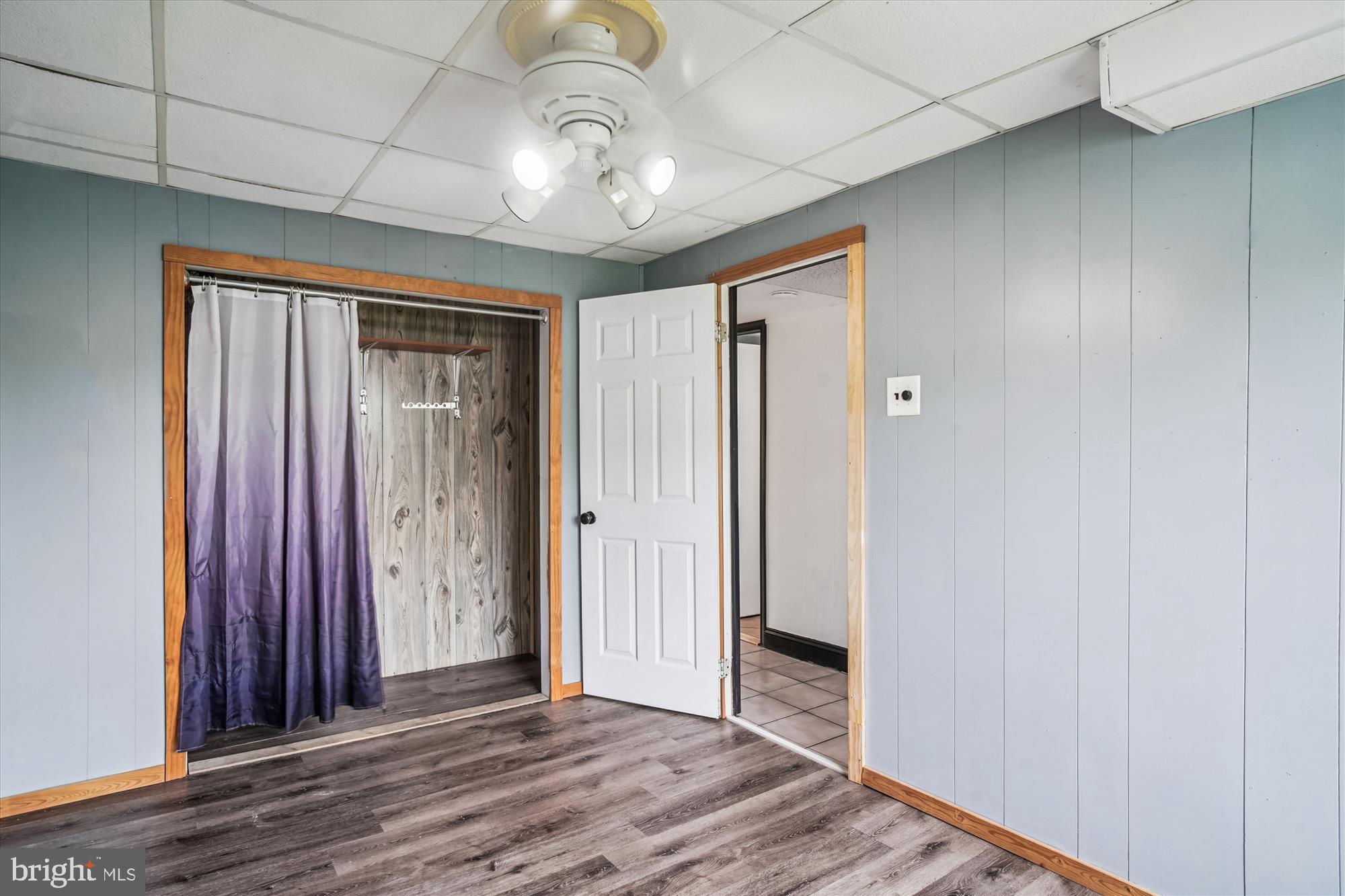 8806 ADVENTURE AVENUE