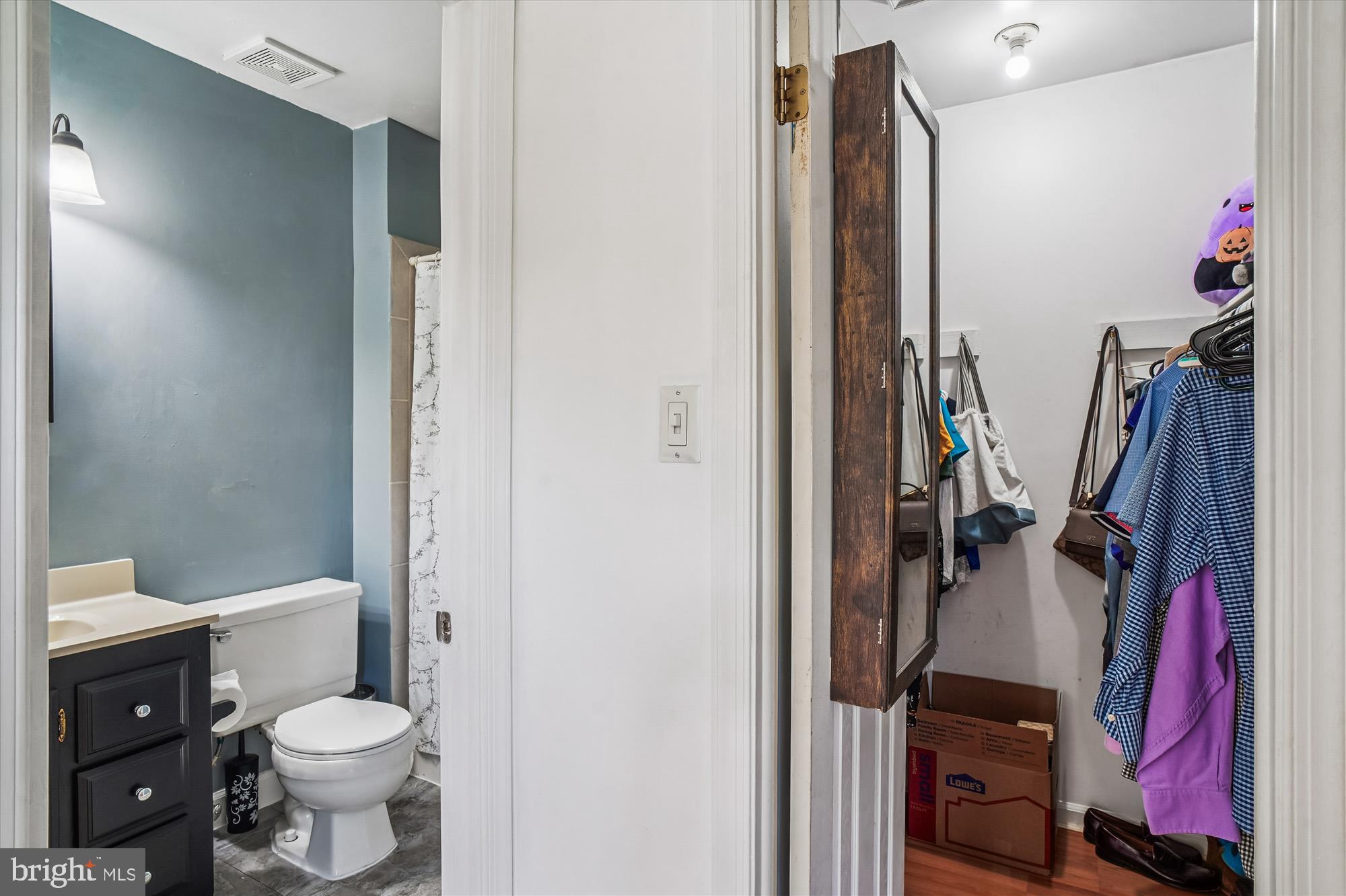 8806 ADVENTURE AVENUE