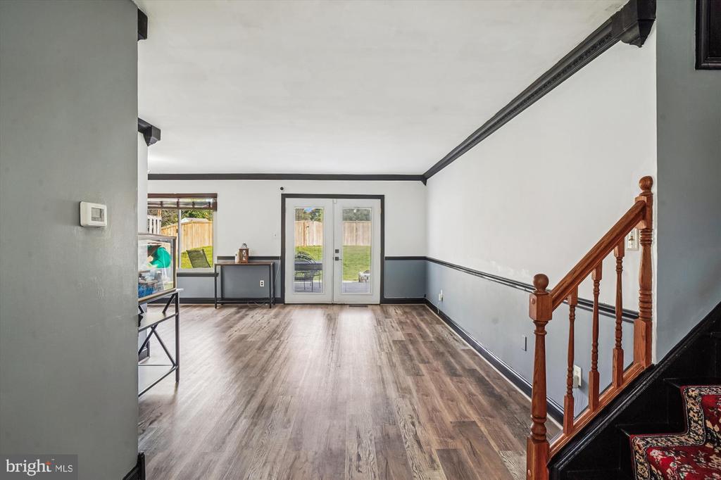 8806 ADVENTURE AVENUE