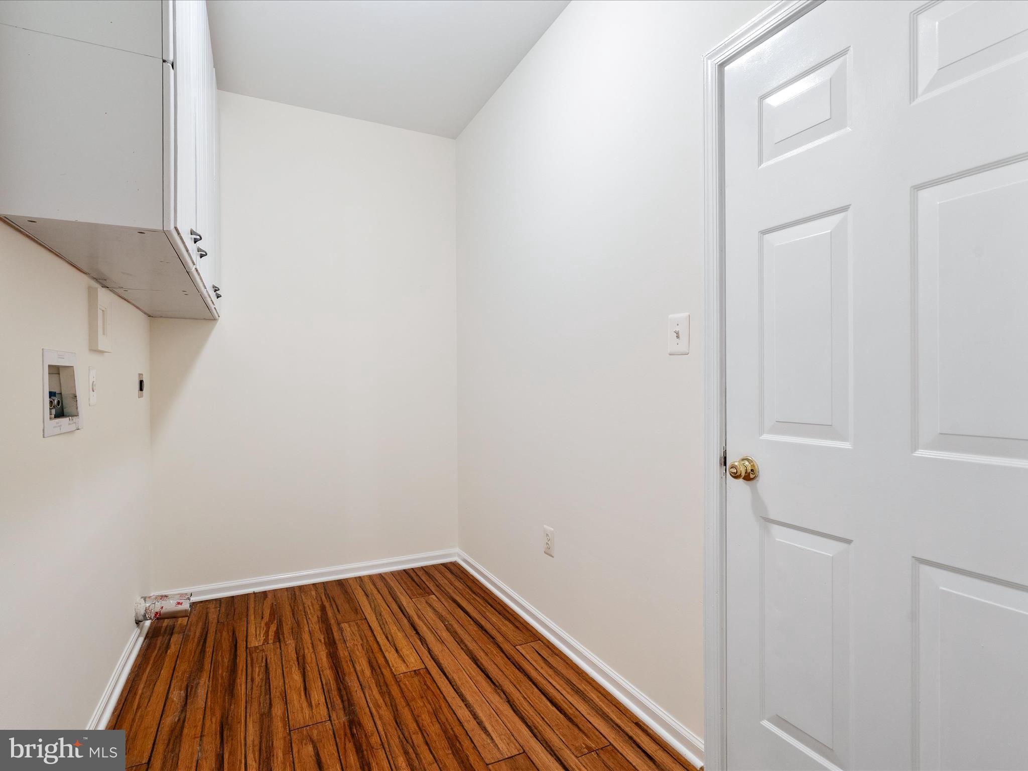 102 NORTH POINTE TERRACE