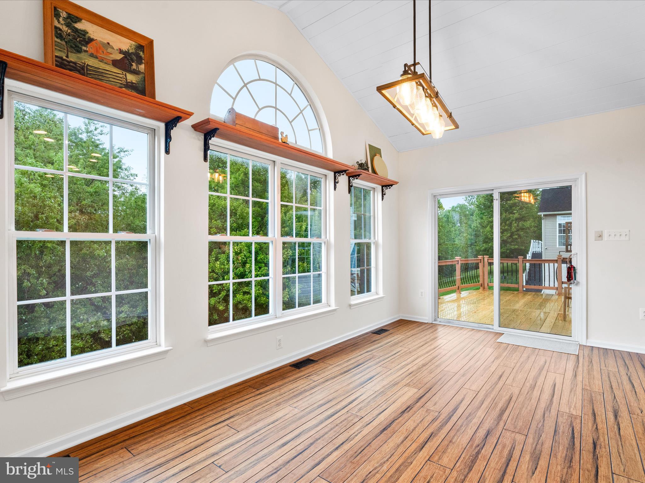 102 NORTH POINTE TERRACE