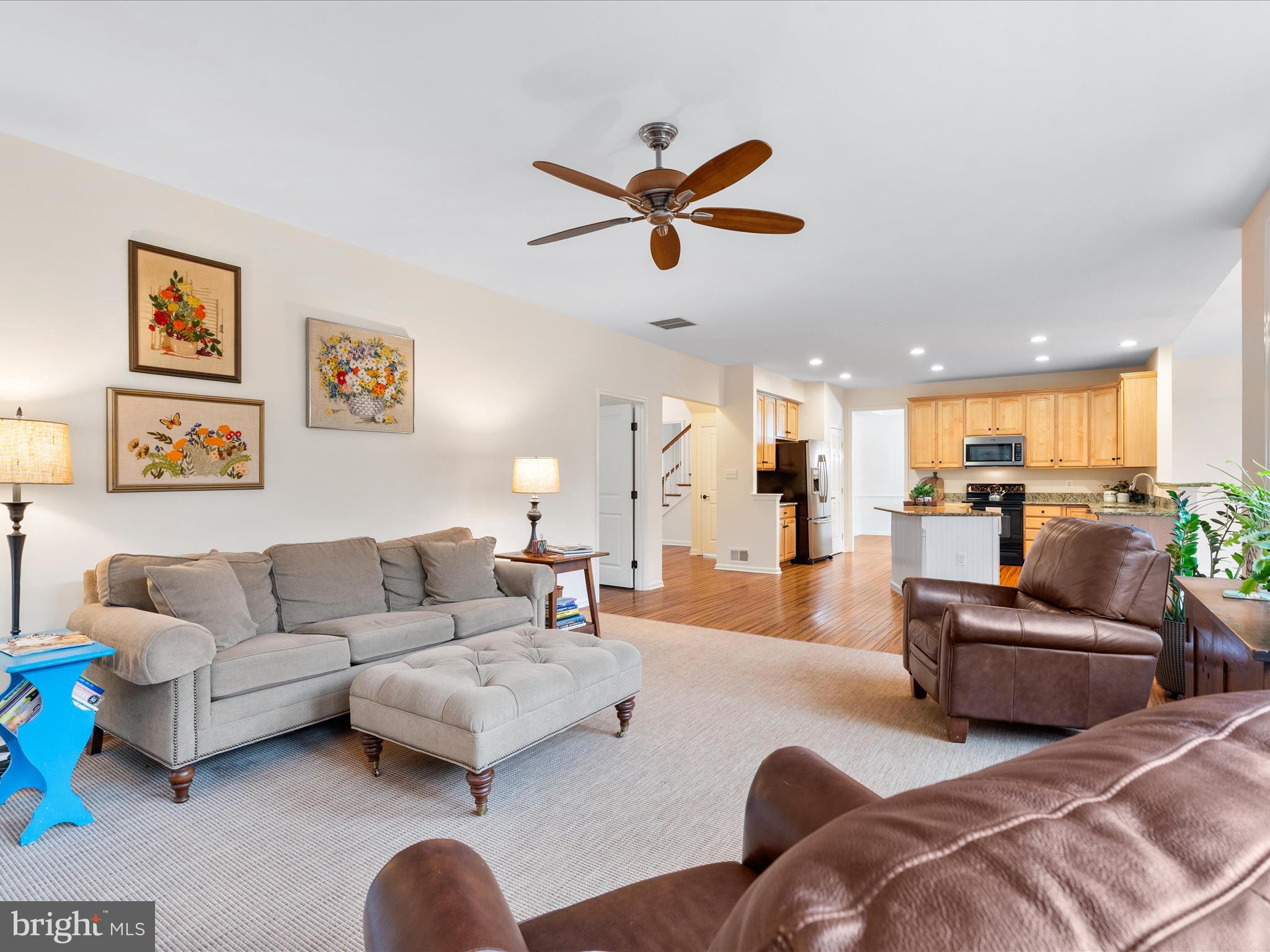 102 NORTH POINTE TERRACE