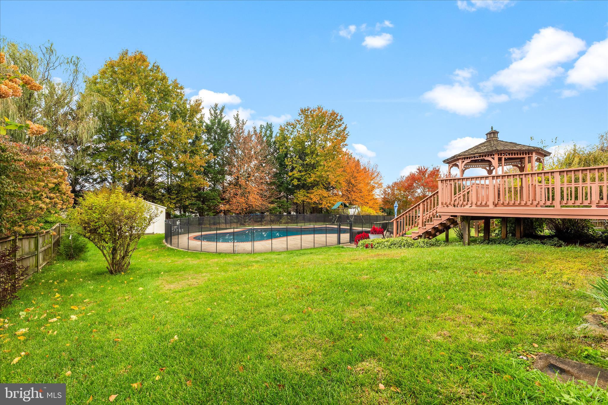107 MINA DRIVE