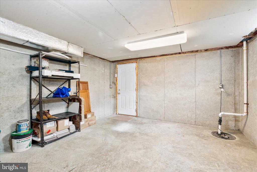 107 MINA DRIVE
