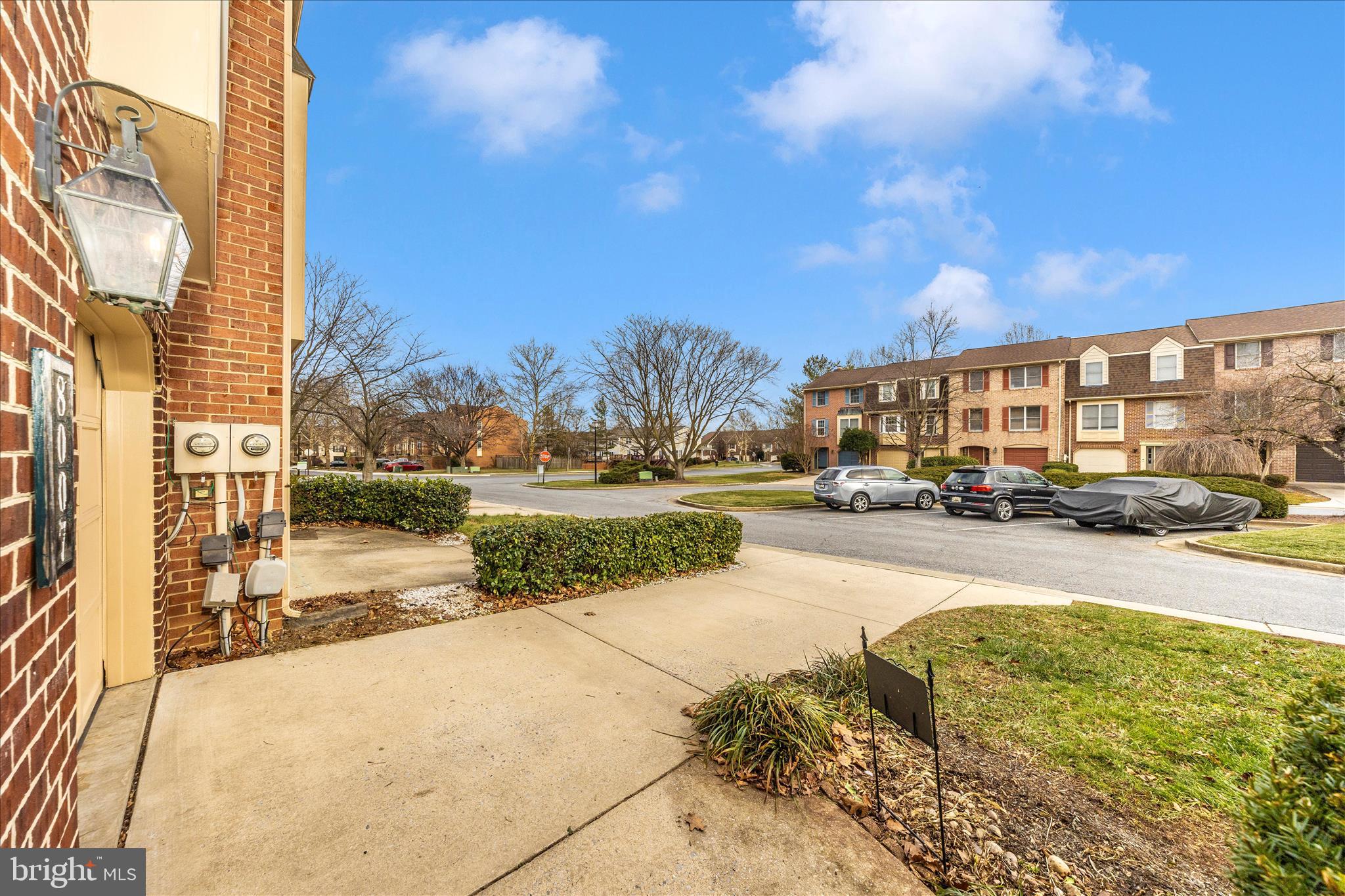 8007 BROKEN REED COURT