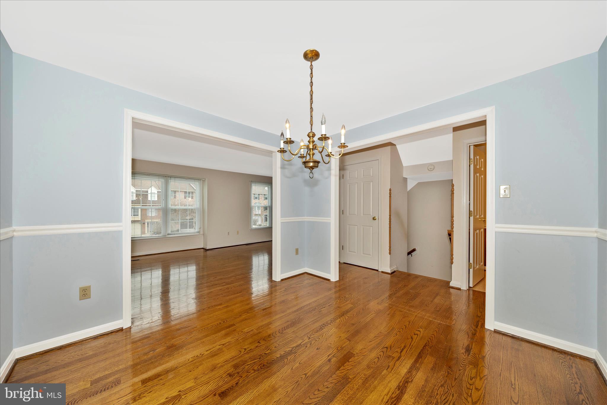8007 BROKEN REED COURT