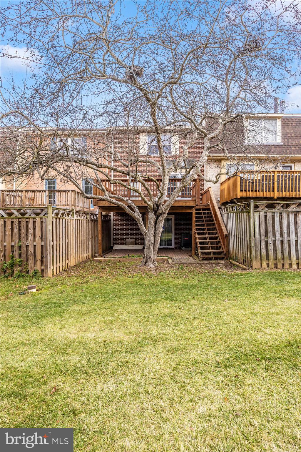 8007 BROKEN REED COURT