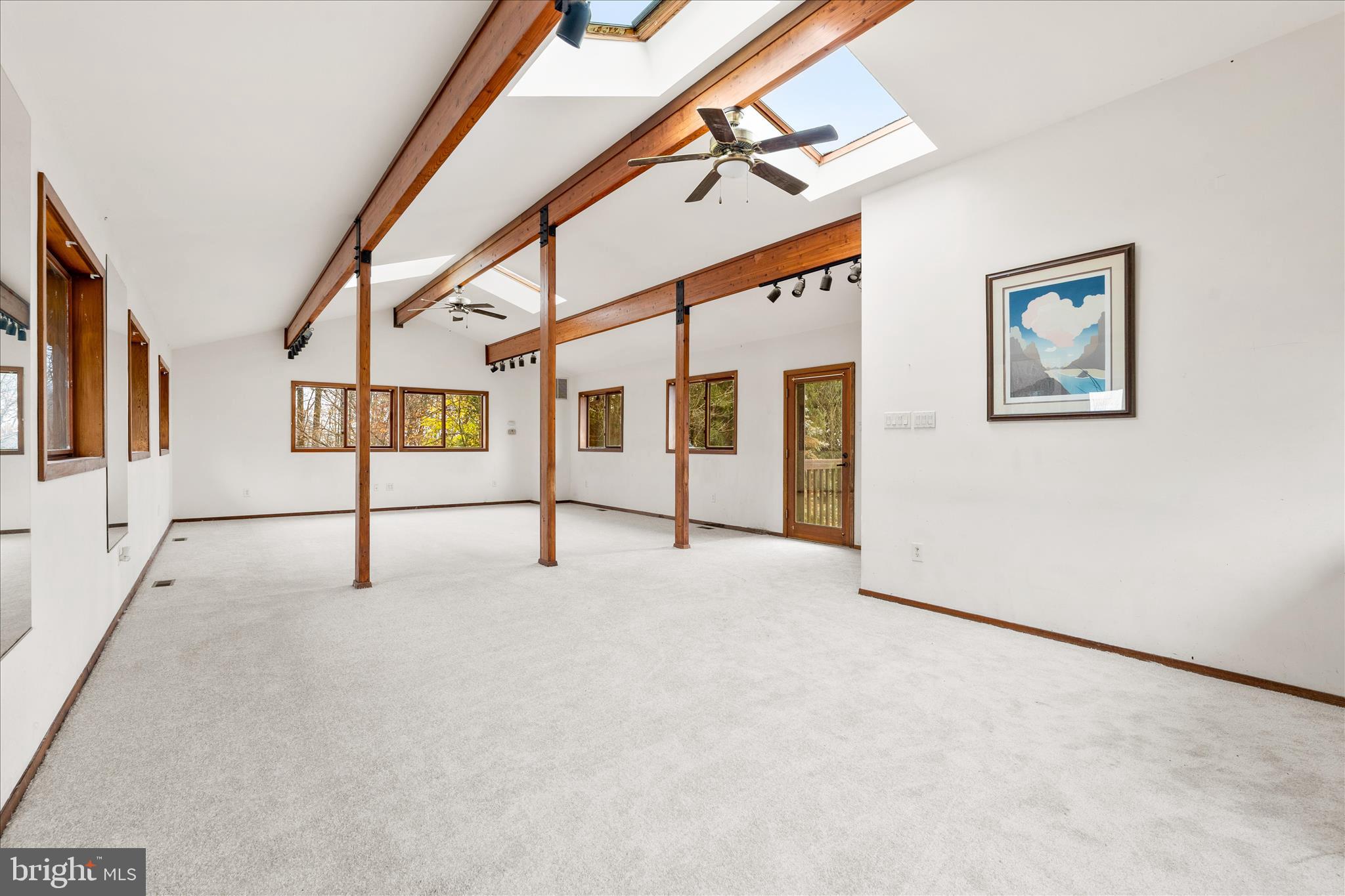 7442 DOGWOOD LANE