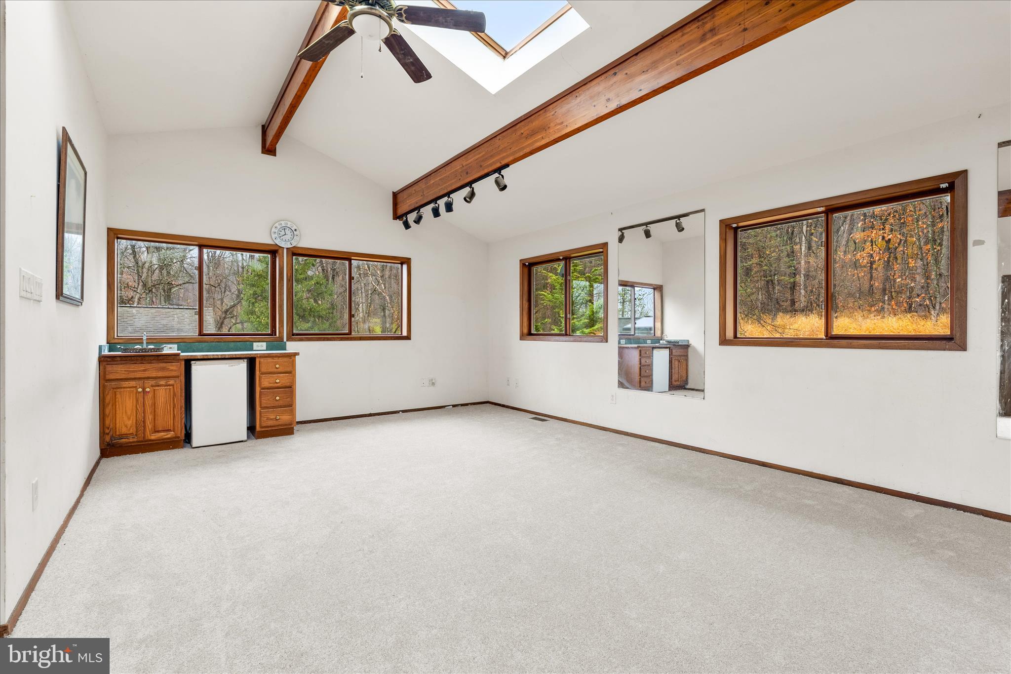 7442 DOGWOOD LANE