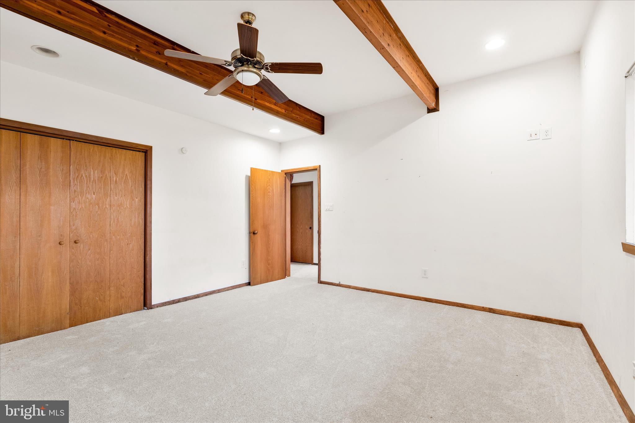 7442 DOGWOOD LANE