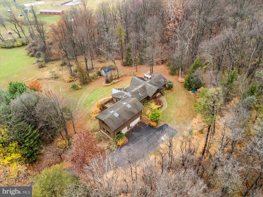 7442 DOGWOOD LANE