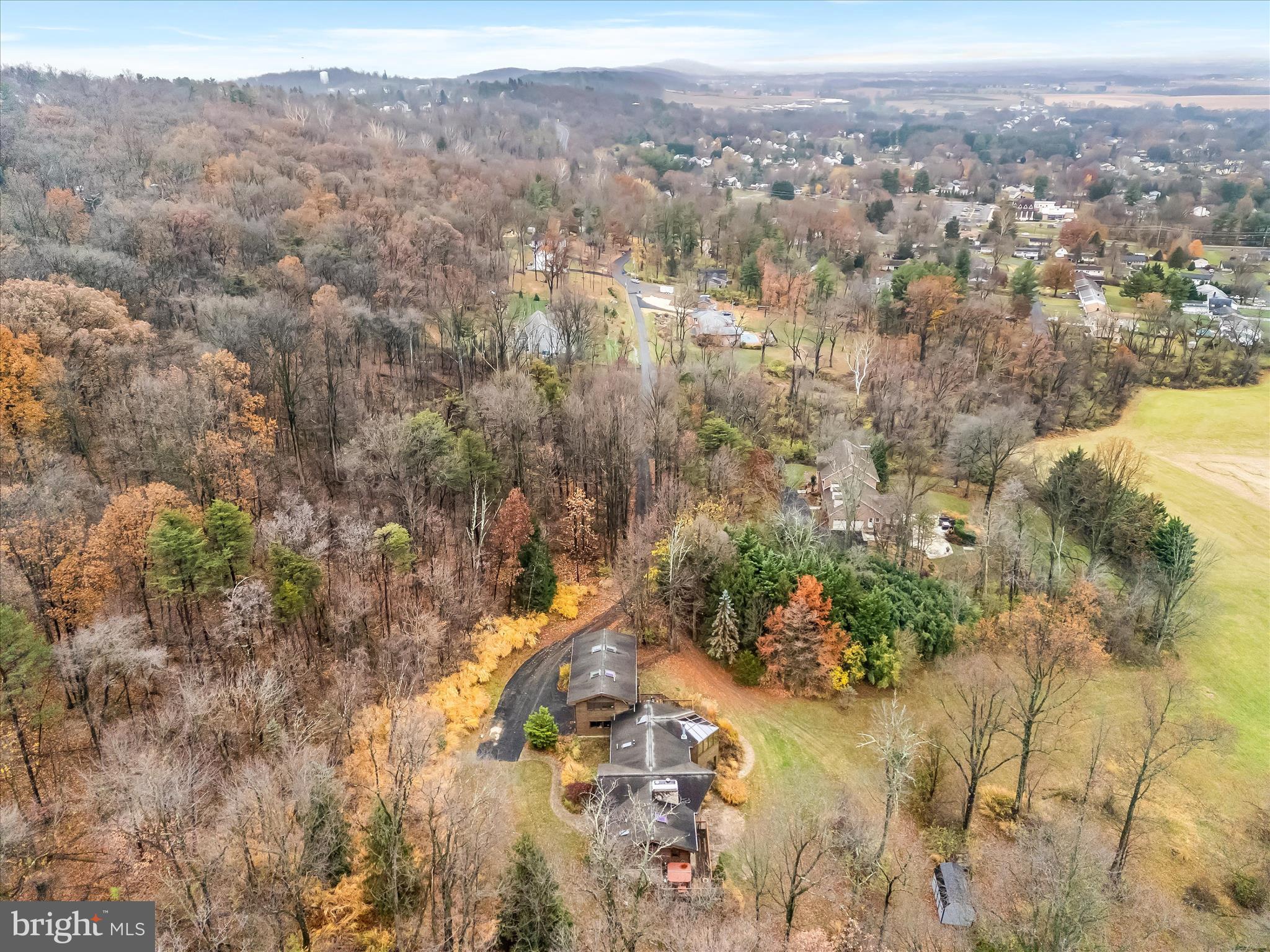 7442 DOGWOOD LANE