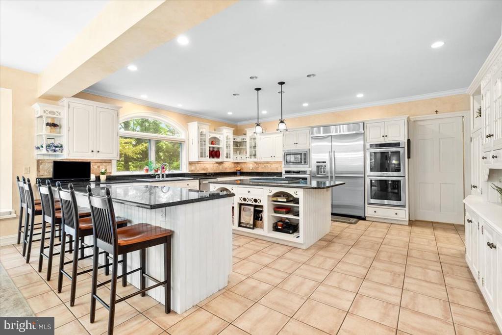 5948 WHITE FLINT DRIVE