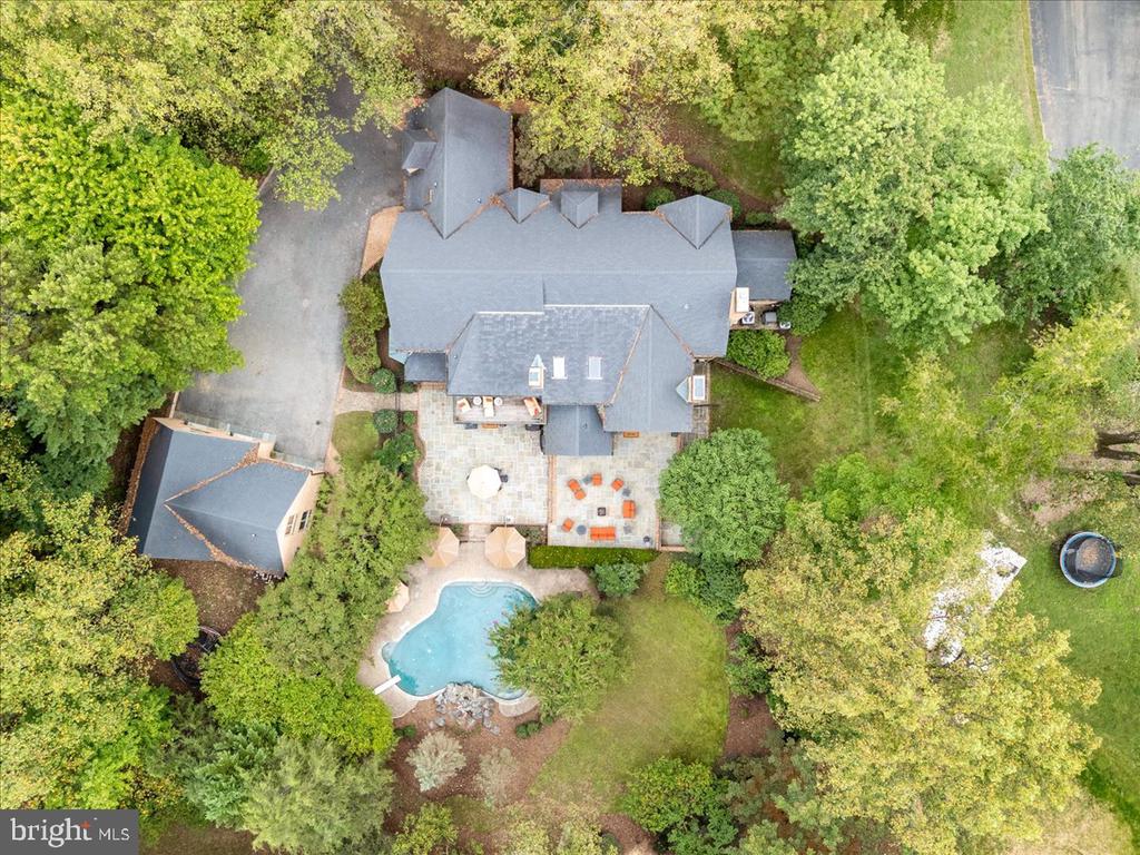 5948 WHITE FLINT DRIVE