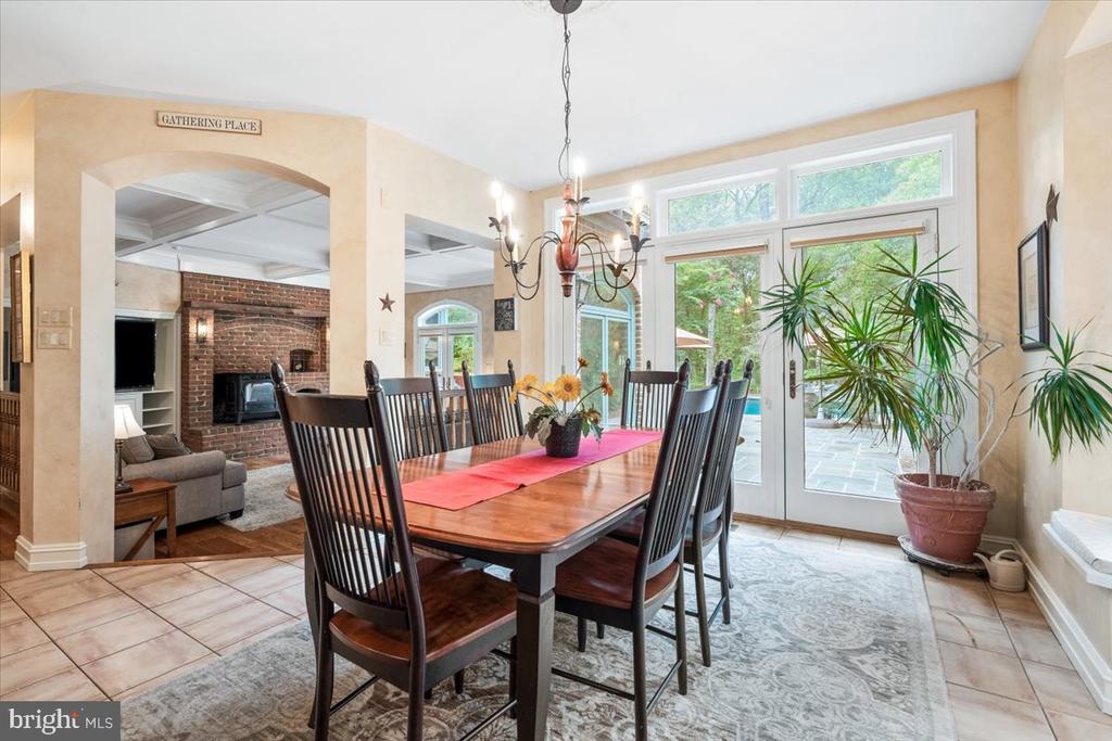 5948 WHITE FLINT DRIVE