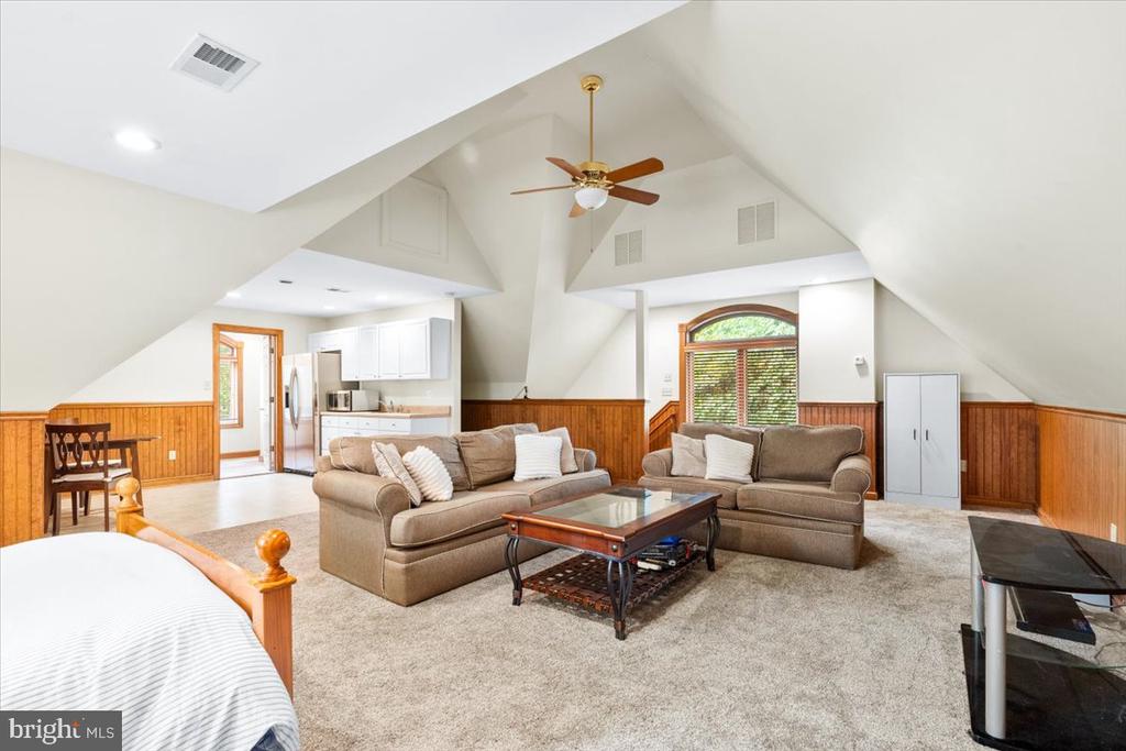 5948 WHITE FLINT DRIVE