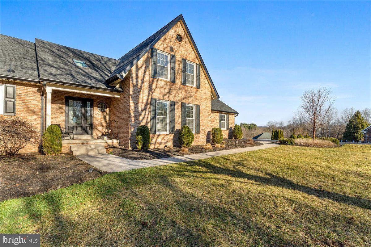 3293 N HILL COURT
