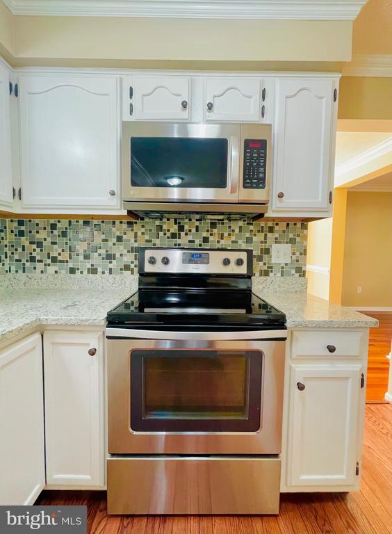 1430 GROUSE COURT
