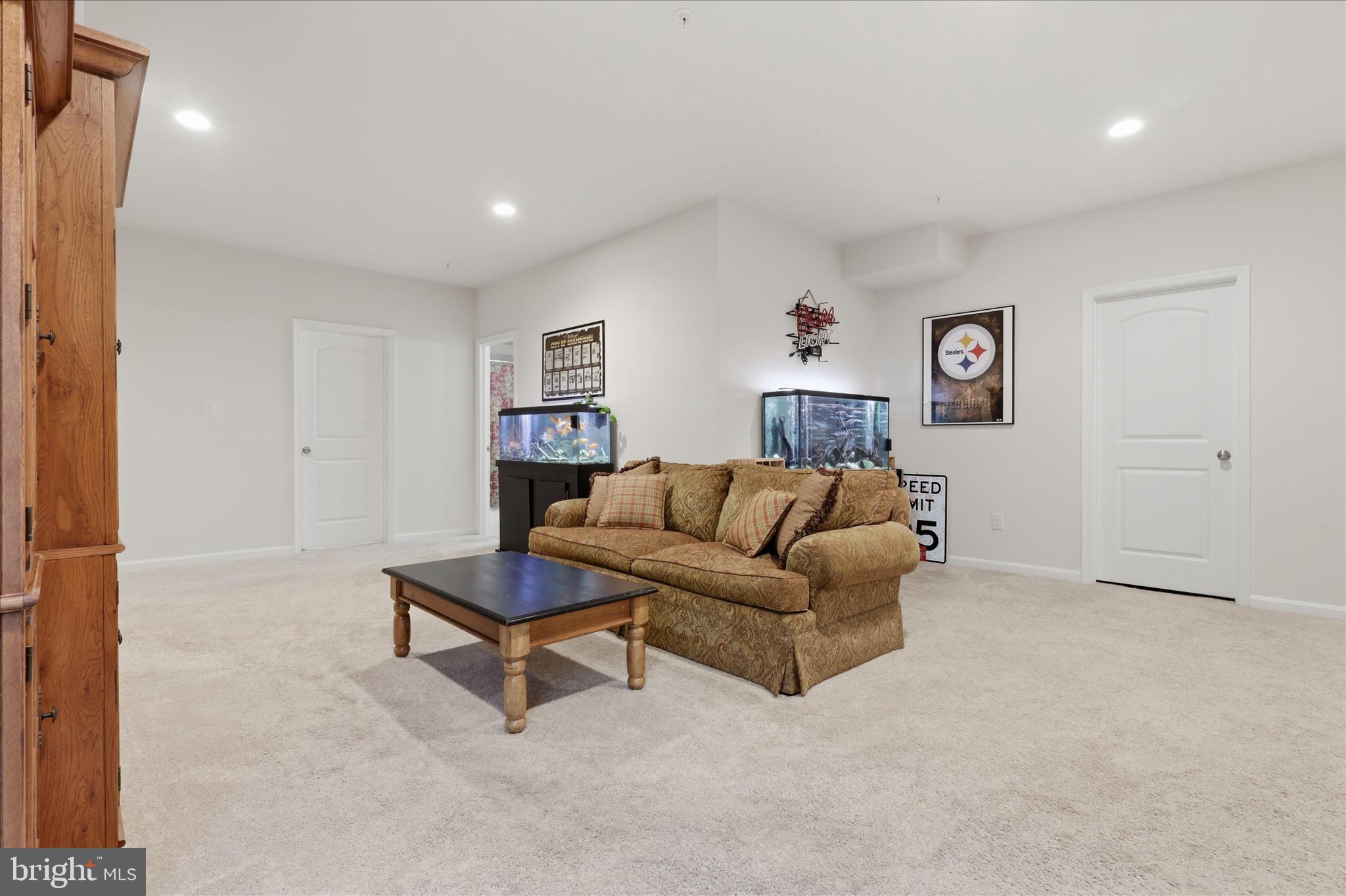 6606 CORBEL WAY