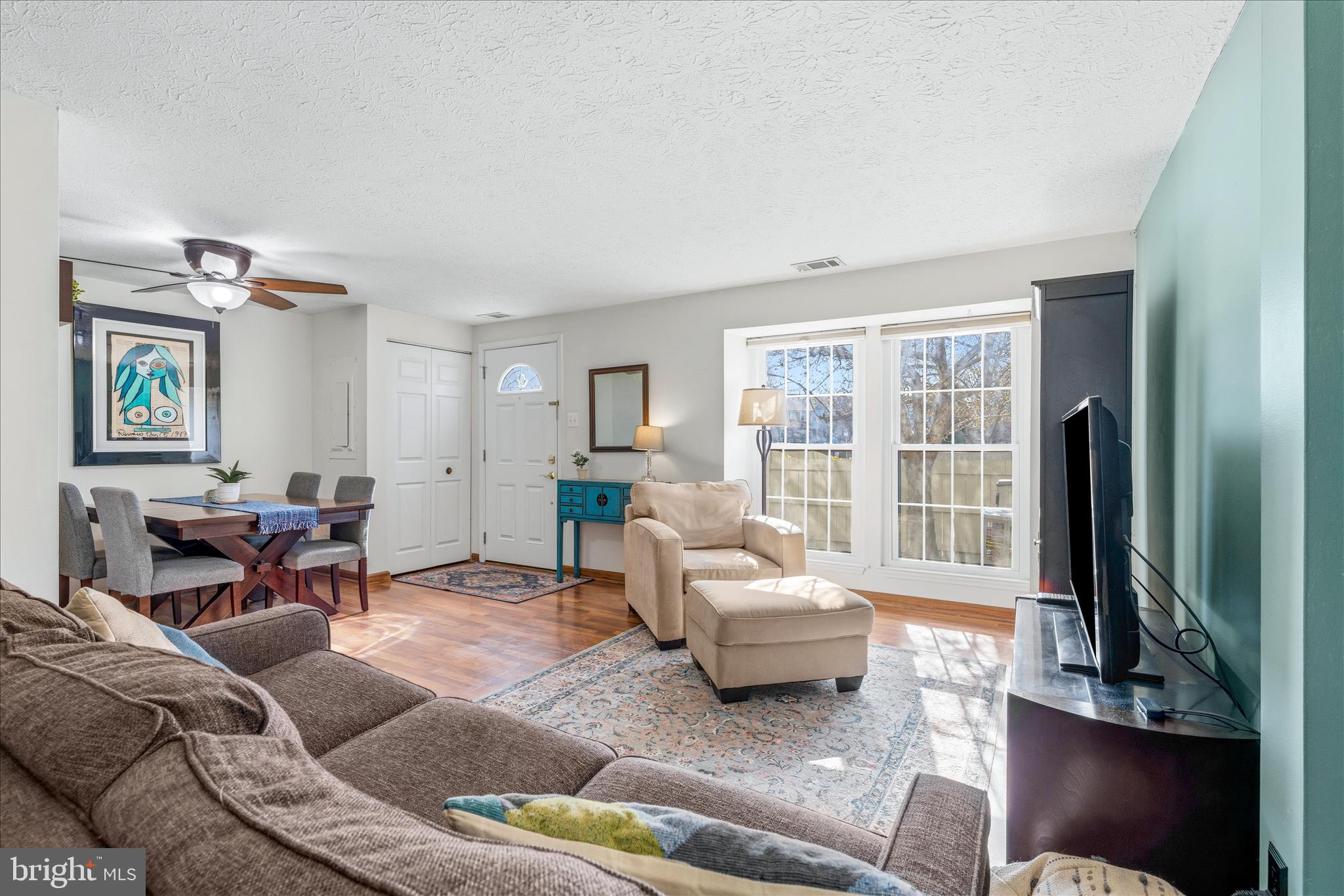 557 BOYSENBERRY LANE