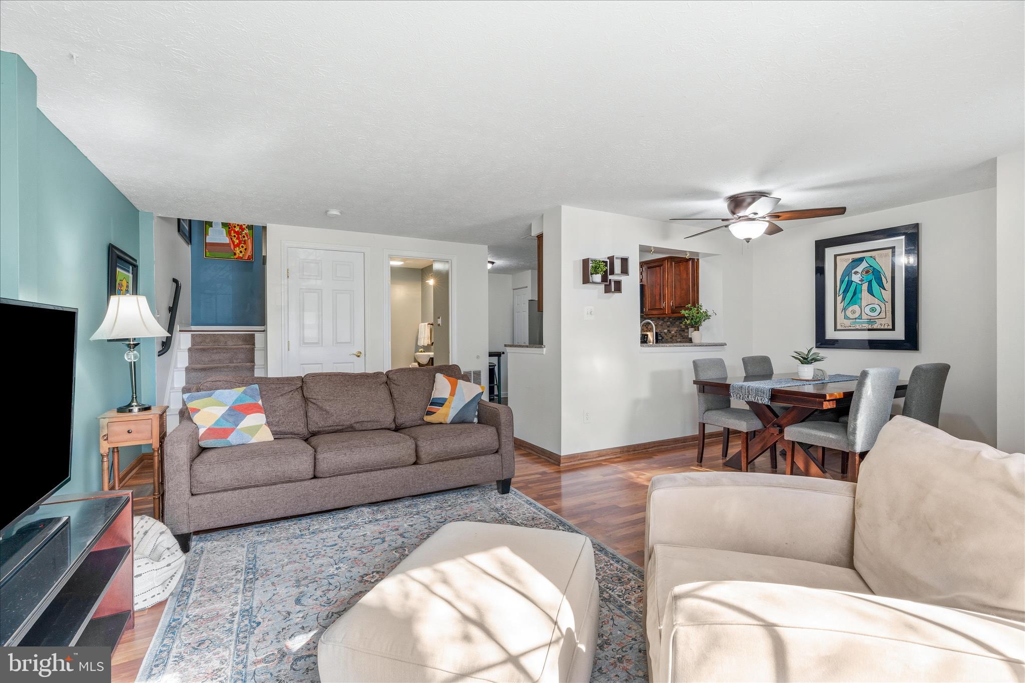 557 BOYSENBERRY LANE