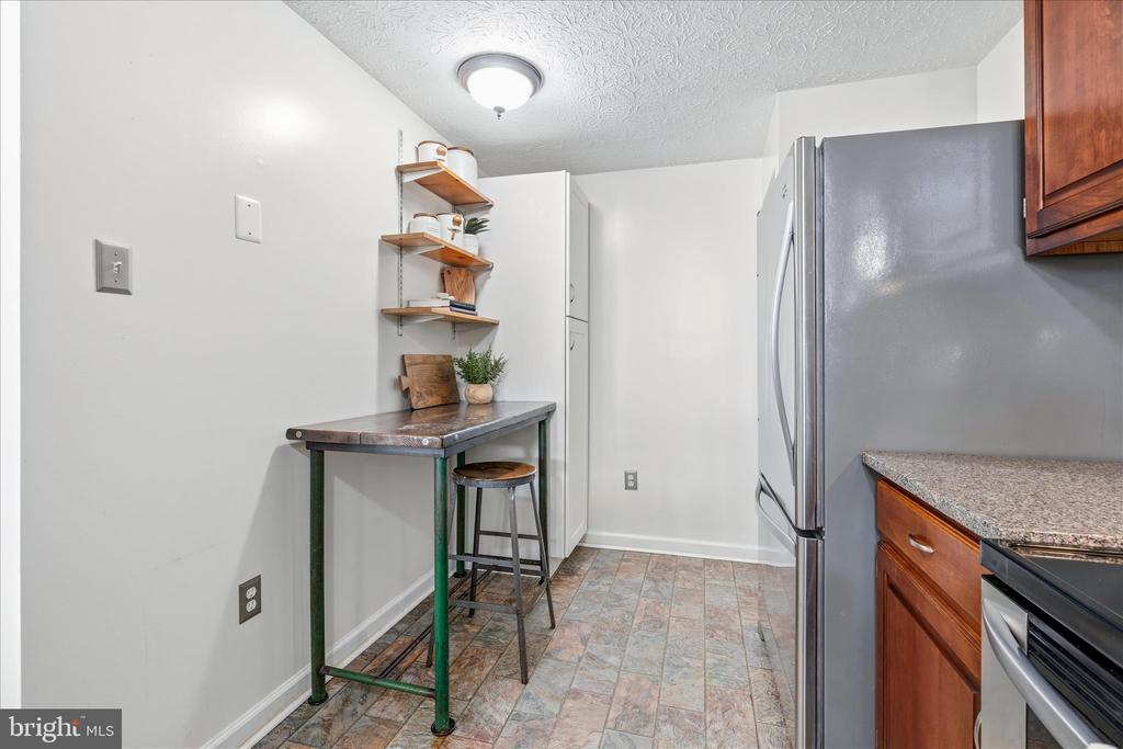 557 BOYSENBERRY LANE