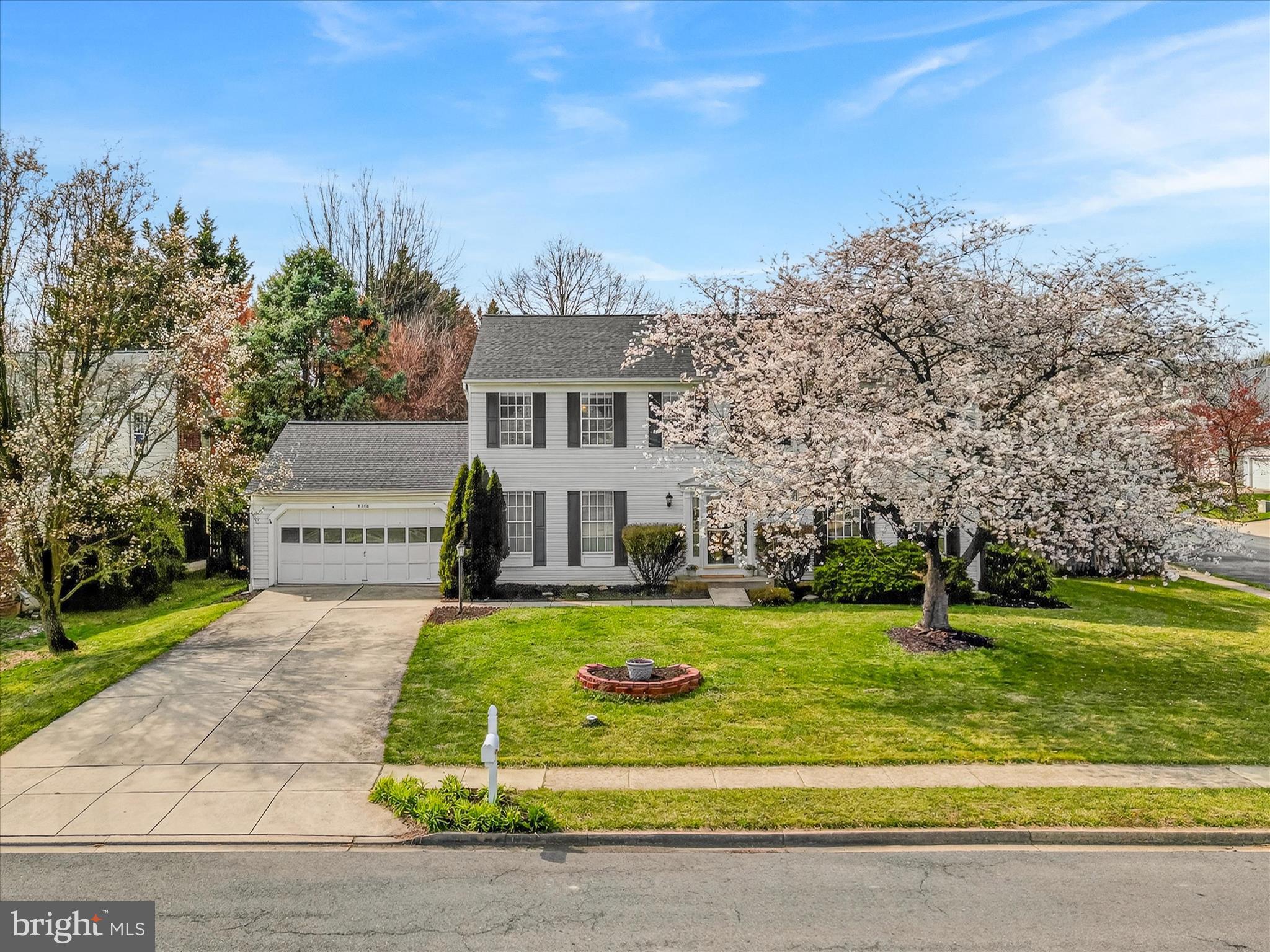 5348 SAINT JAMES PLACE