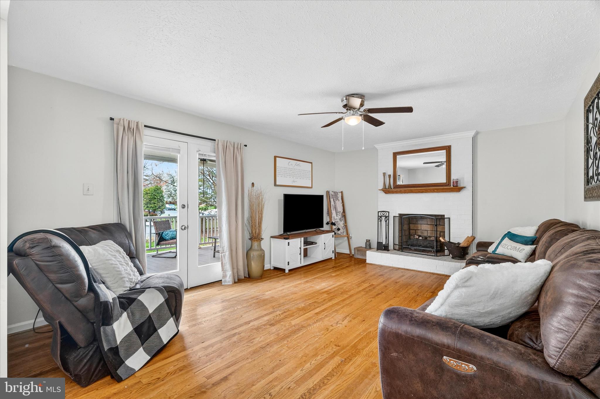 5348 SAINT JAMES PLACE