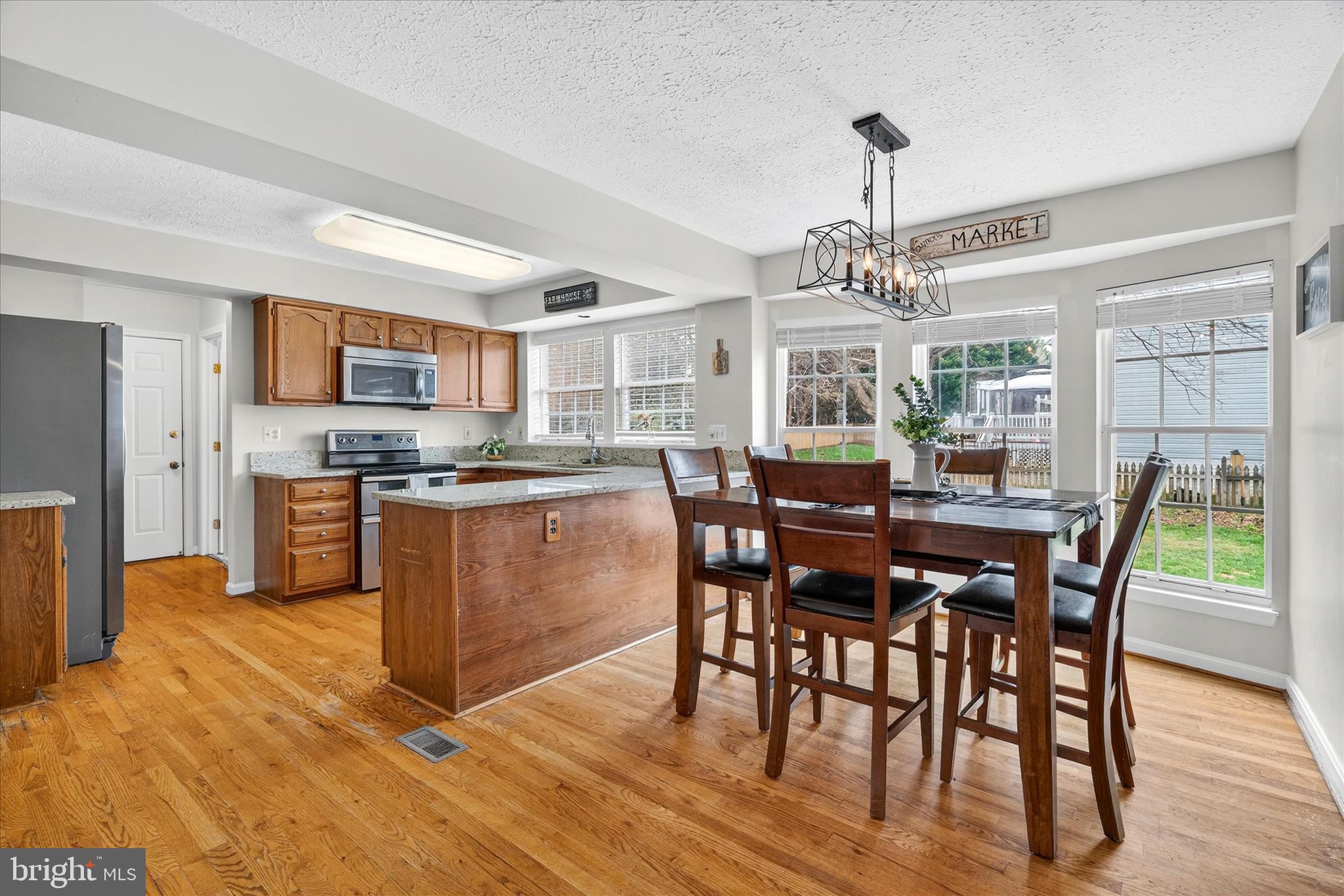 5348 SAINT JAMES PLACE