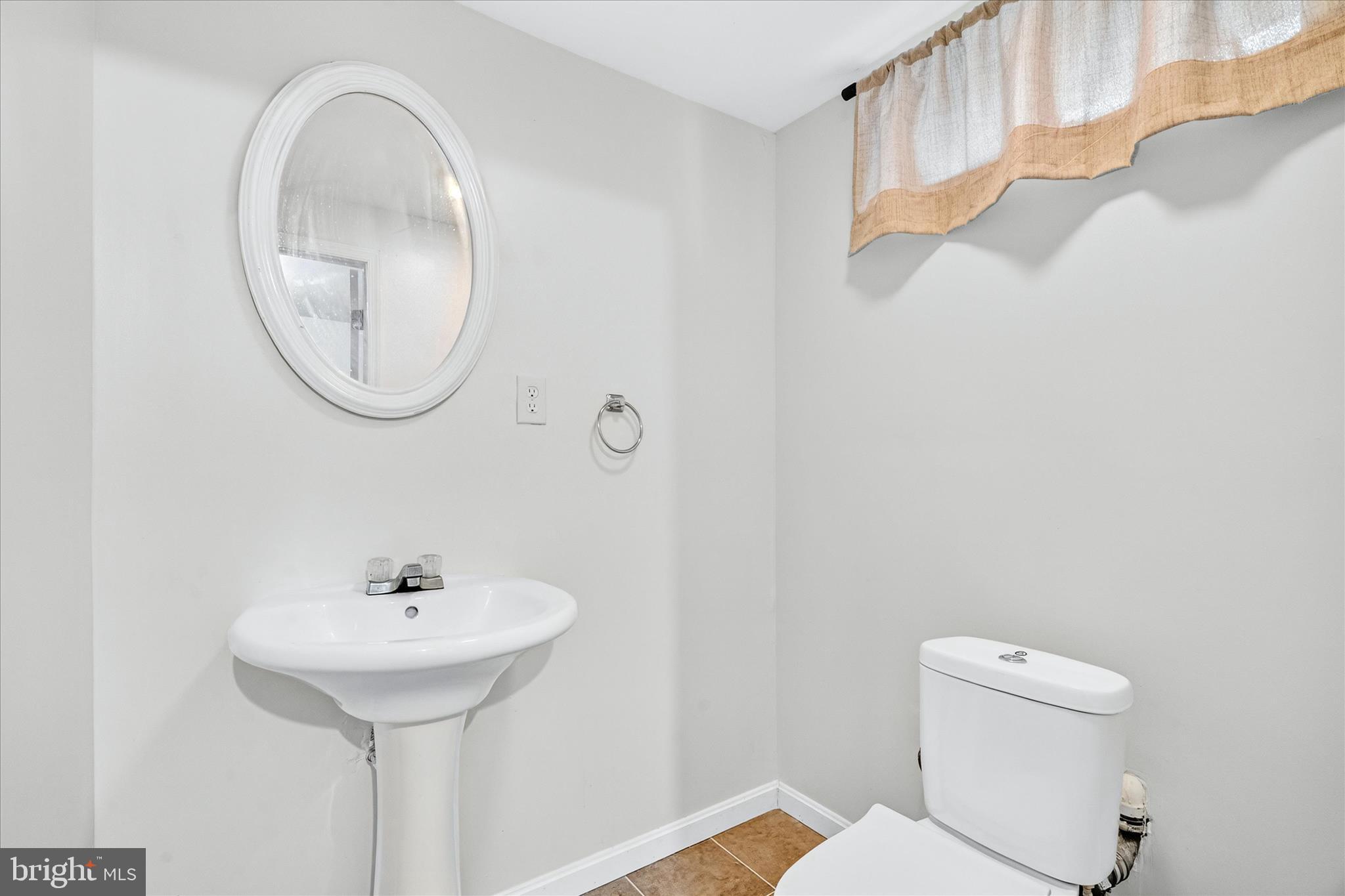 5348 SAINT JAMES PLACE