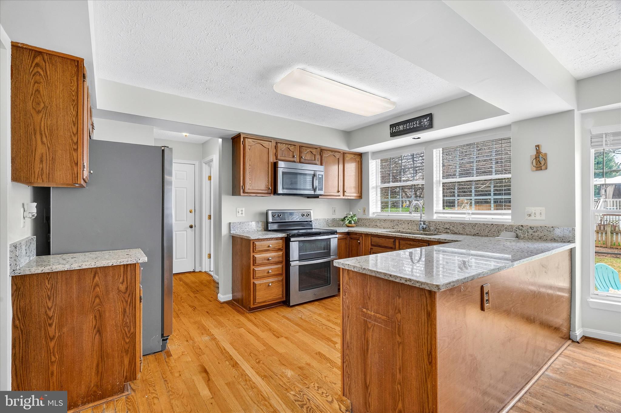 5348 SAINT JAMES PLACE