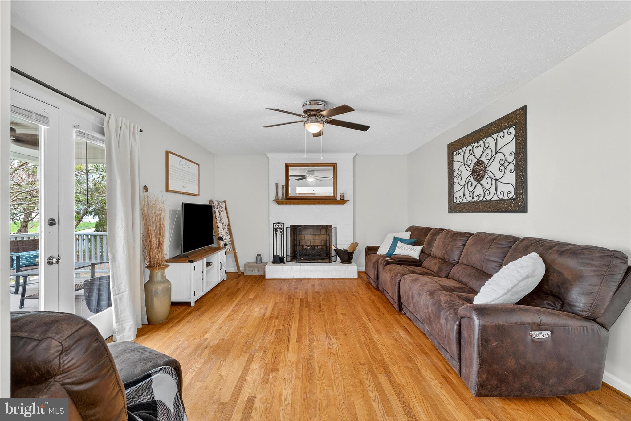 5348 SAINT JAMES PLACE