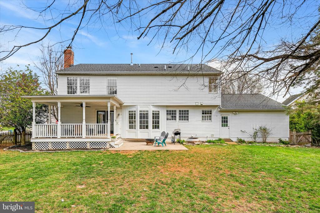5348 SAINT JAMES PLACE