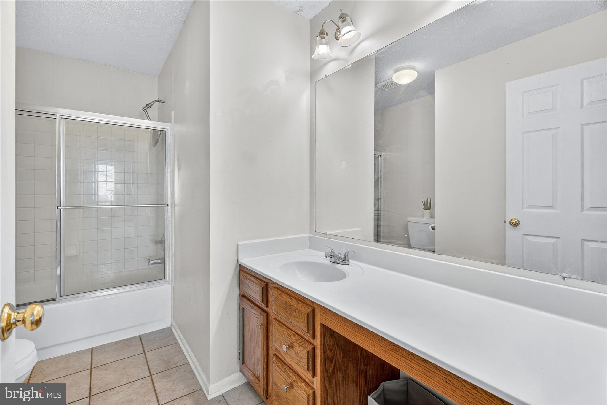 5348 SAINT JAMES PLACE