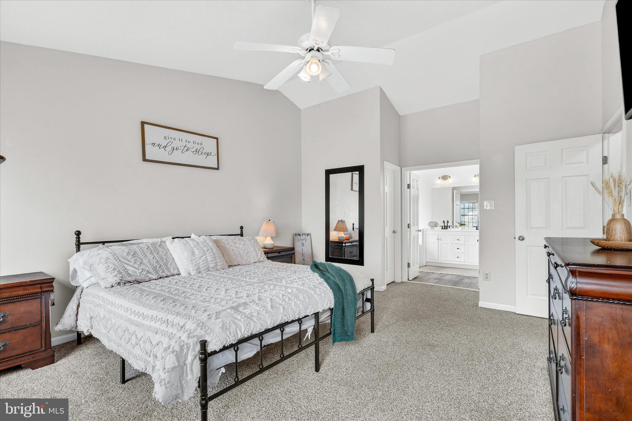 5348 SAINT JAMES PLACE