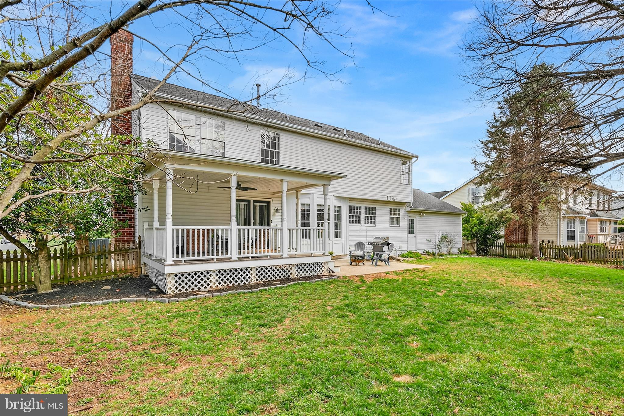 5348 SAINT JAMES PLACE