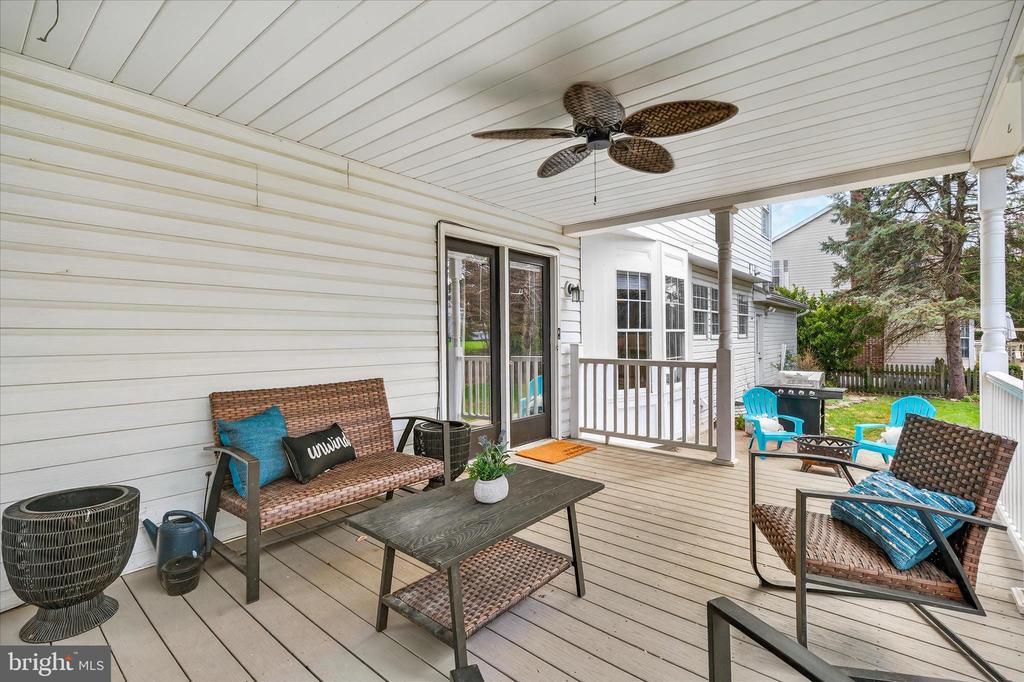 5348 SAINT JAMES PLACE