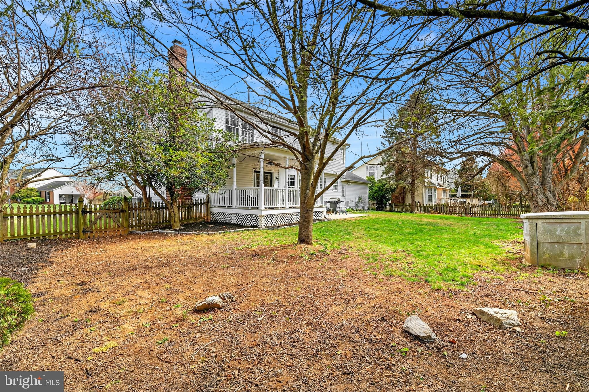 5348 SAINT JAMES PLACE