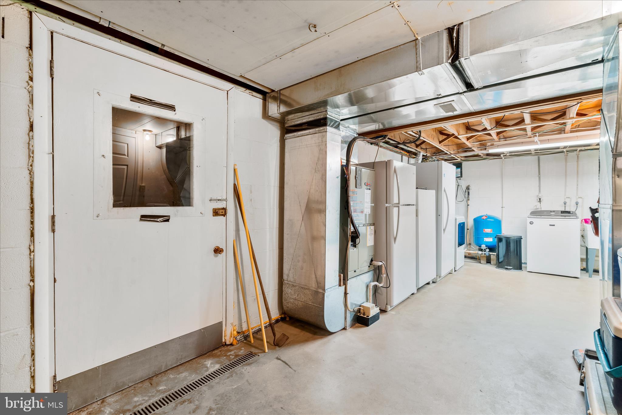 12734 WOODSBORO PIKE