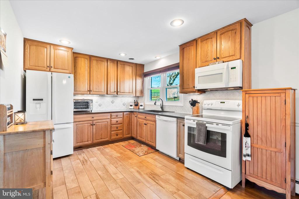 12734 WOODSBORO PIKE