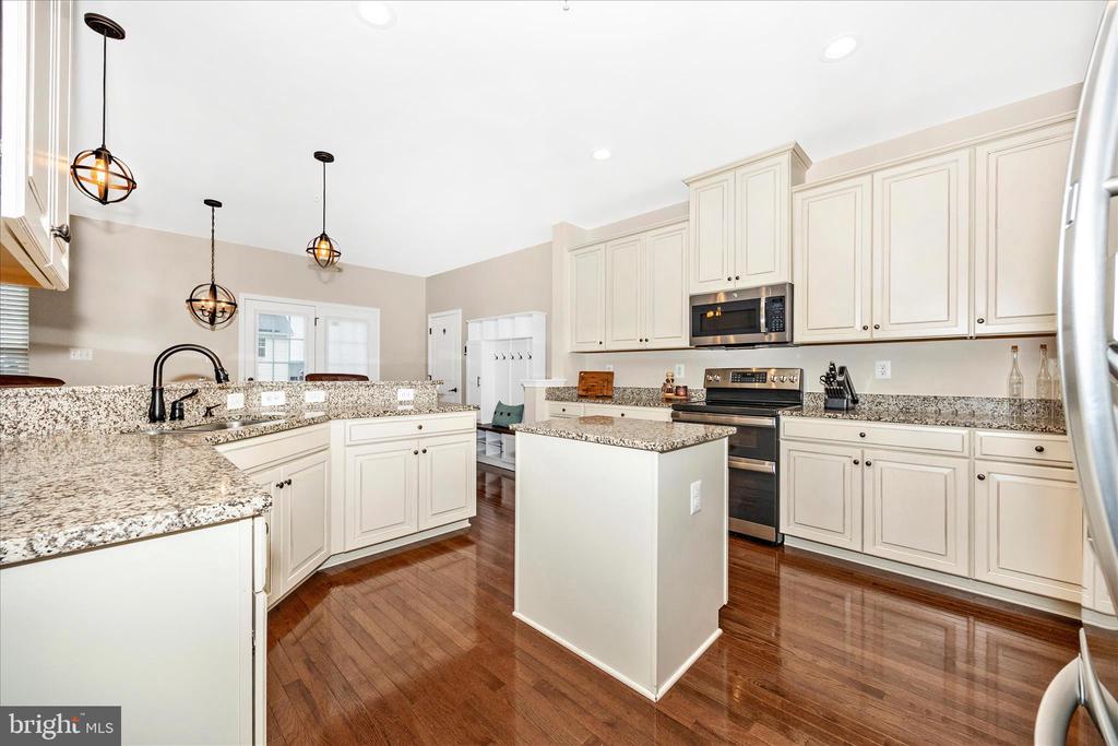 4700 PULLER DRIVE