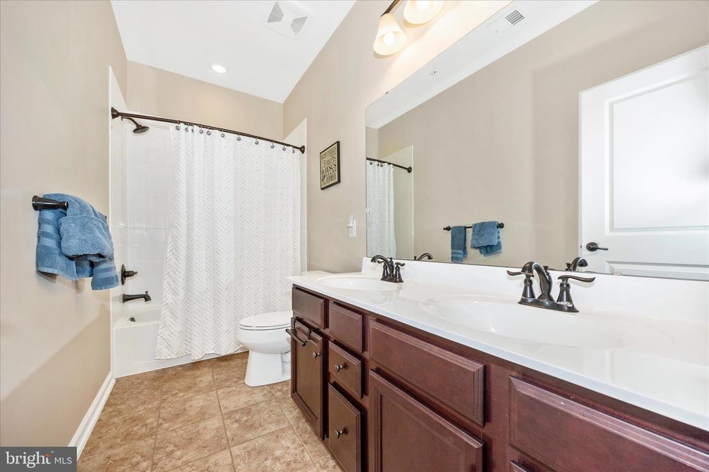 4700 PULLER DRIVE